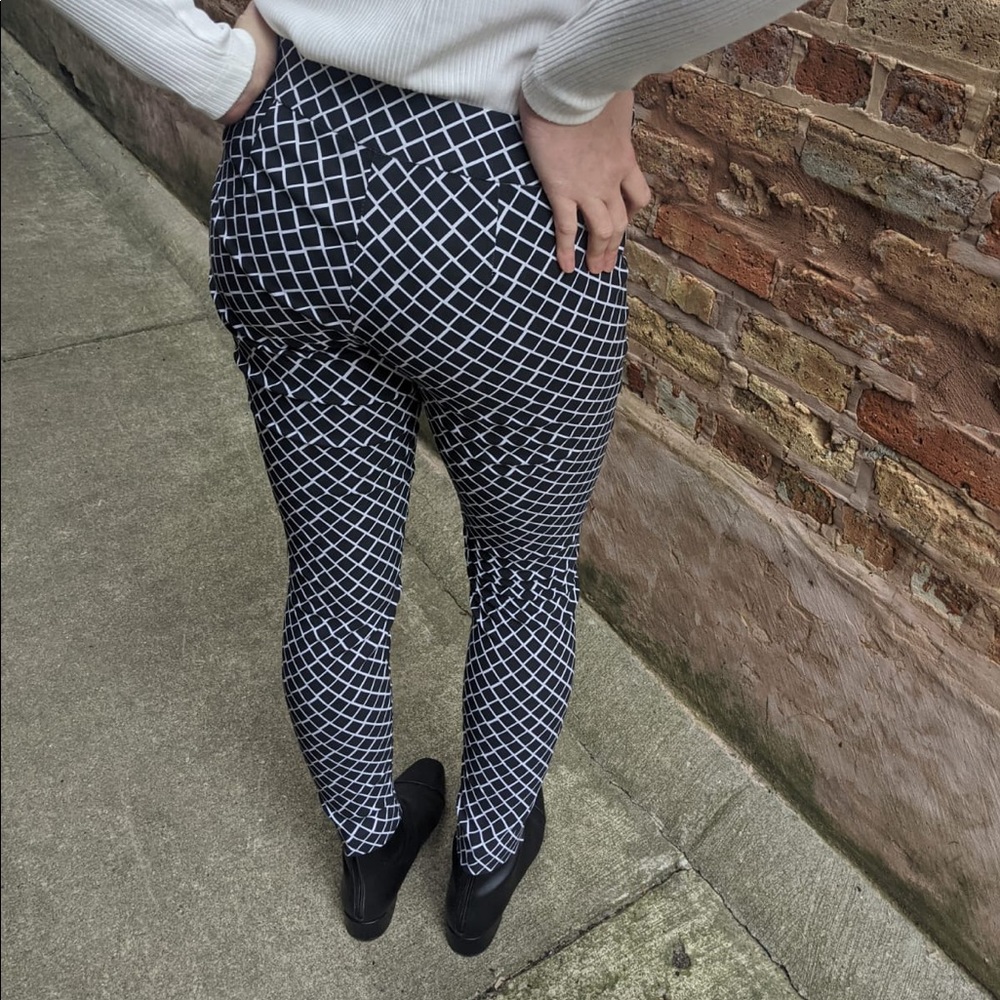The Limited Patterned Slacks - Picture 2 of 11